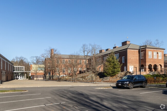 Beaver Country Day School in Chestnut Hill is a private school serving students in grades 6-12.