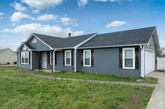 Ranch style homes are common in Burgreen Gin in older homes.