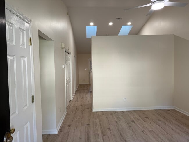 2 Crystal Oaks Ct, Durham, NC 27707 - photo 3