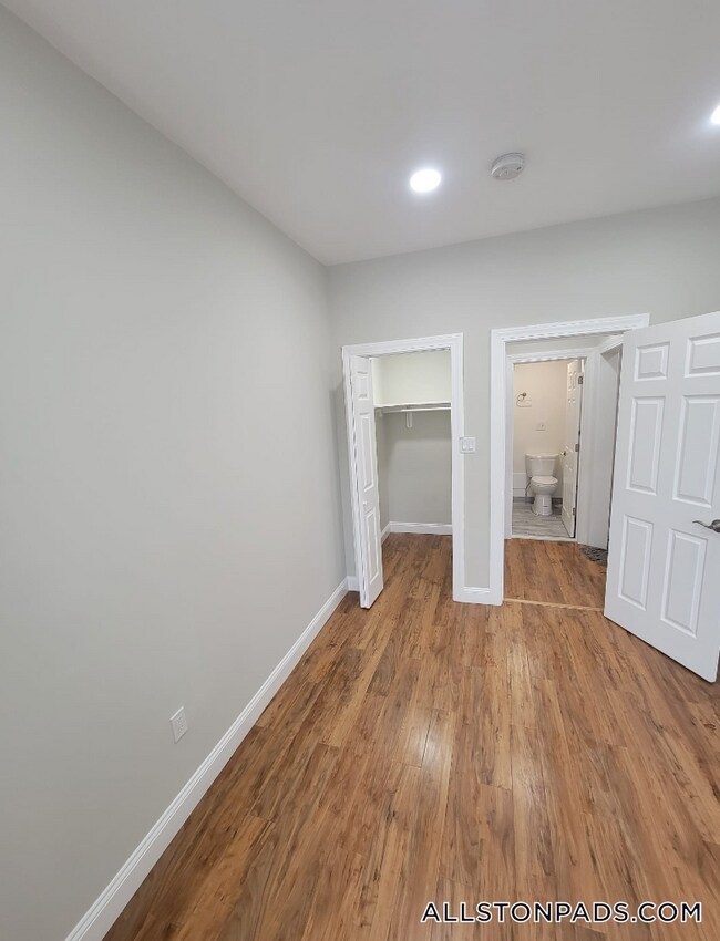 33 Highgate St unit 3, Allston, MA 02134 - photo 6