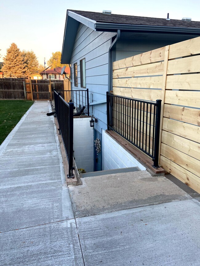 4216 W 9th St, Greeley, CO 80634