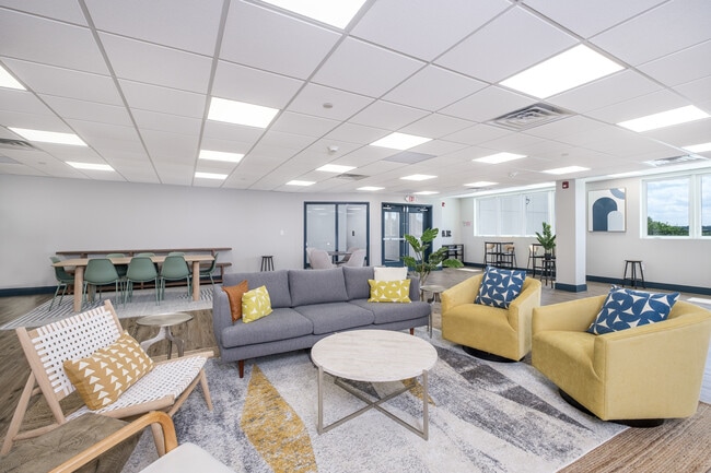 Ezio‘s Place, Peabody, MA 01960 - photo 2