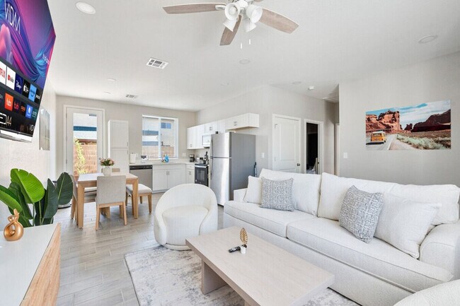 6606 W Paradise Ln unit ID1240447P, Glendale, AZ 85306 - photo 3