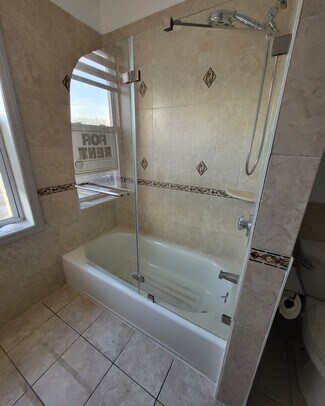 500 W Unit a, Jersey City, NJ 07304