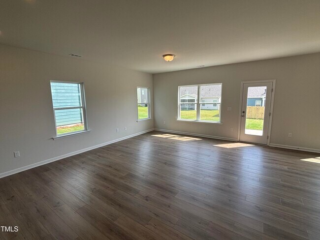 52 Commons Cir, Clayton, NC 27520 - photo 6