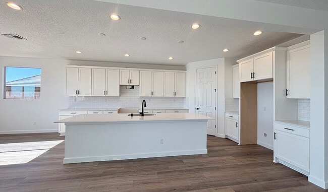 3121 Wolf Tail Loop NE, Rio Rancho, NM 87144 - photo 3