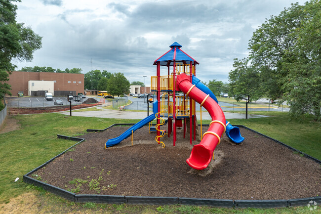 Thomas Miller Public Elementary School has green spaces and a playground in Lafayette.
