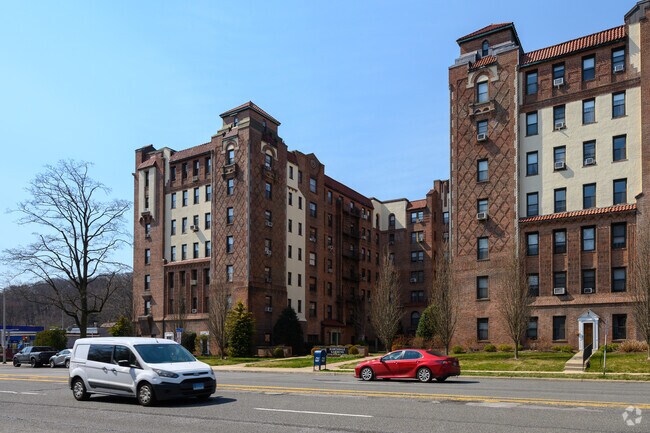 These historic buildings are home to Hartsdale Gardens condo community.