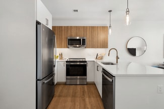 1525 Commonwealth Ave, Boston, MA 02135