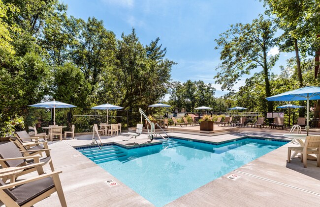 1441 Beacon St unit 108, Brookline, MA 02446 - photo 2