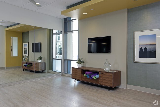 Instrata Little Italy, San Diego, CA 92101 - photo 7