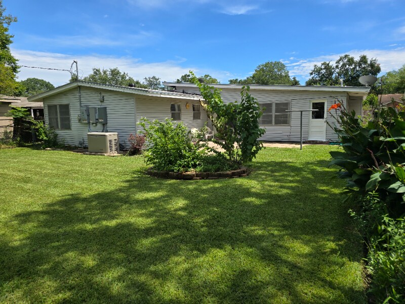 6414 Neff St, Houston, TX 77074 - photo 1