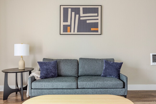 900 E Hillsdale Blvd unit FL3-ID2117, Foster City, CA 94404 - photo 2