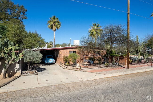 No two homes in Mitman look the same, a mid-century design concept used in Midtown Tucson.