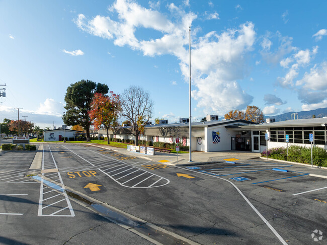 Traweek Middle School is a California Distinguished School.