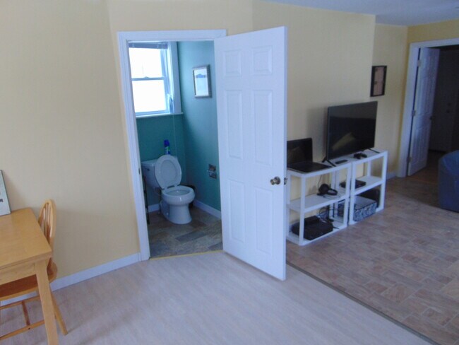 851 Western Ave unit Apartment 1, Hampden, ME 04444 - photo 4