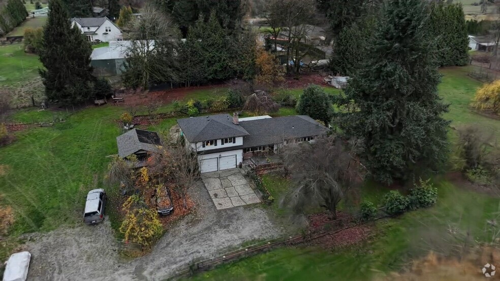 1801 NE 199th St, Ridgefield, WA 98642 - photo 2