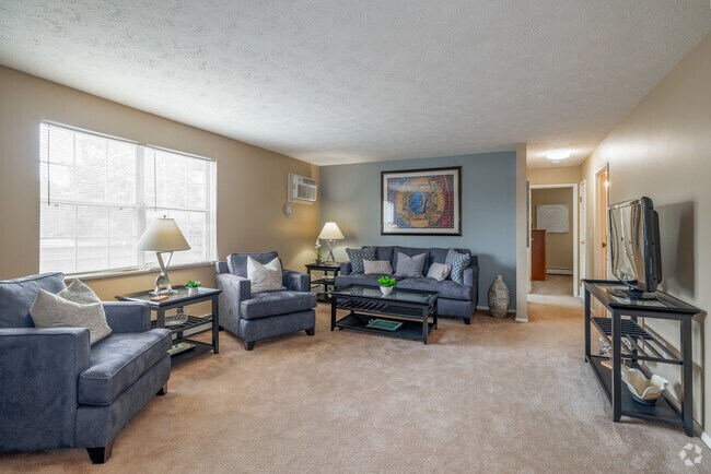 Deer Creek Apartments, Austintown, OH 44515 - photo 6