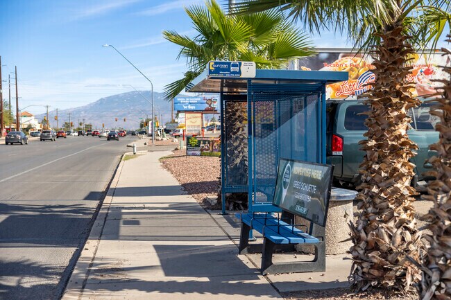 Bus service in Palo Verde Park will take you throughout the Tucson area.