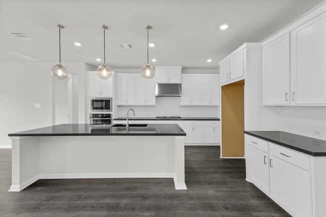 1704 Plum Tree Way, Georgetown, TX 78628 - photo 2