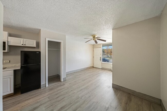 4025 Parkway unit 143, Pigeon Forge, TN 37863 - photo 4