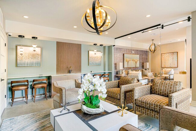 Hillside Village, Ridgefield, NJ 07657 - photo 6