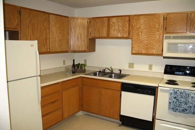 Meadow Lake of Clear Lake Apartments, Clear Lake, IA 50428 - photo 7