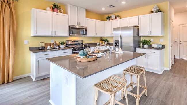 523 Canary Song Dr unit 36208382, Henderson, NV 89011 - photo 7