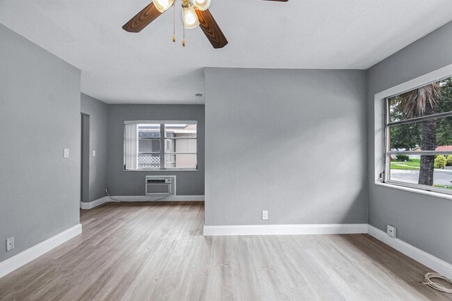 4751 NE 21st Terrace, Lighthouse Point, FL 33064 - photo 4