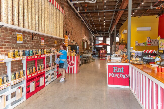 Downtown Kingsport, a quick drive from Sullivan Gardens, offers many shopping options, such as Cornucopia, a fun popcorn store on Broad Street.