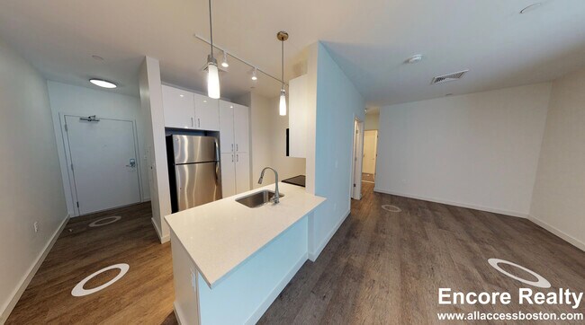 Chroma, Cambridge, MA 02139 - photo 2