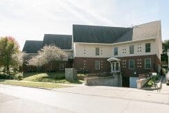 220 River St, Iowa City, IA 52246