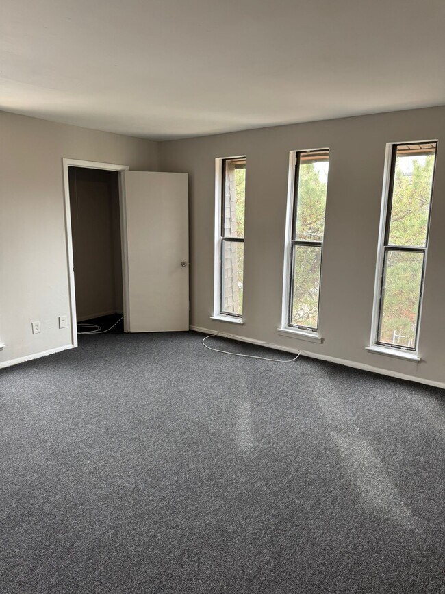 221 Cookstown New Egypt Rd unit E4, Cookstown, NJ 08511 - photo 3