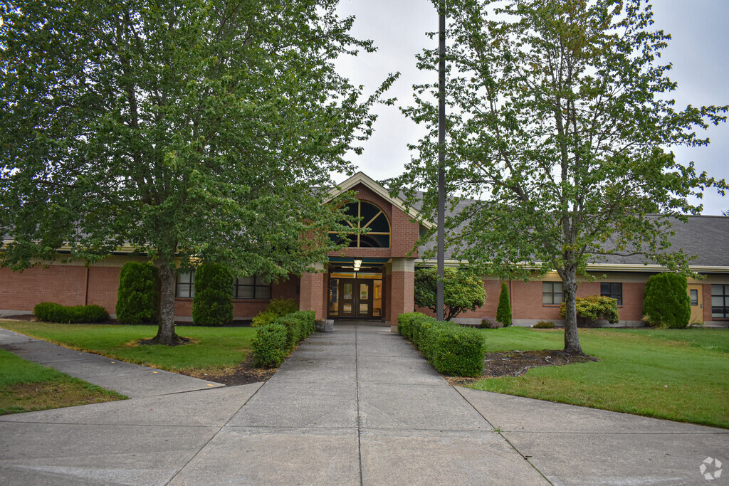 Pioneer Valley Elementary School in Frederickson.