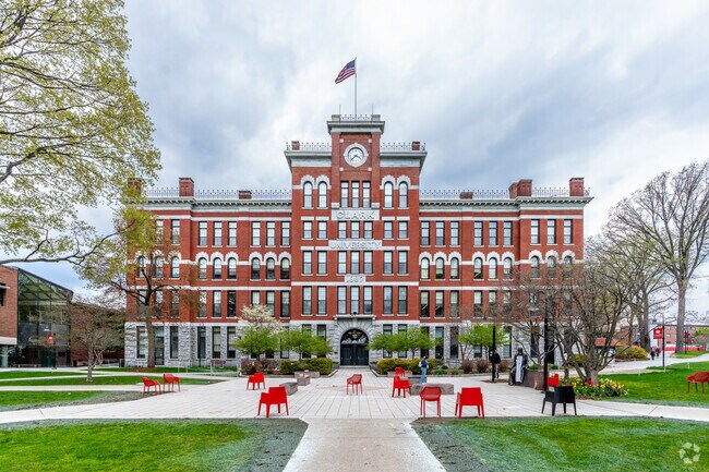 Established in 1887, Clark University provides over 30 undergraduate majors, 19 graduate programs, master's degrees, and nine doctoral programs.