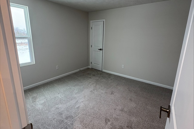 L 5B S Rockridge Dr, Amherst, OH 44001 - photo 6