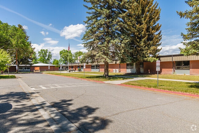 Manhattan Elementary School