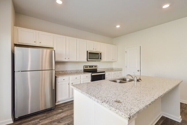 621 Moorings Ave, McDonough, GA 30253 - photo 6