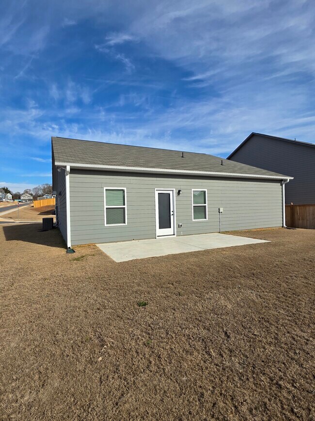 123 Duncan Farm Dr NW, Cartersville, GA 30120 - photo 3