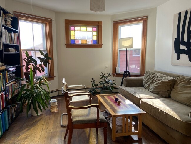 28 Speridakis Terrace unit 3, Cambridge, MA 02139 - photo 3