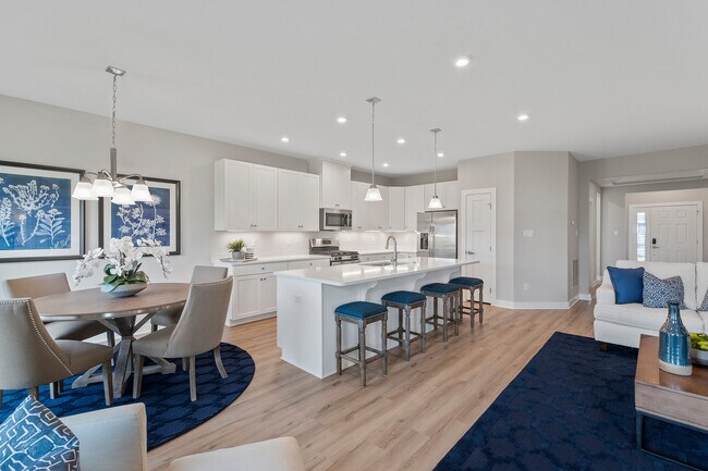 390 Dana Dr unit 36142254, Eighty Four, PA 15330 - photo 5