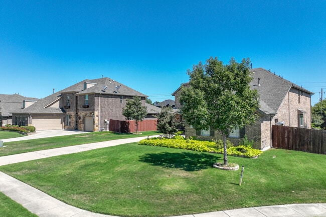 There are plenty of homes in Springfield with spacious yards perfect for a growing family.