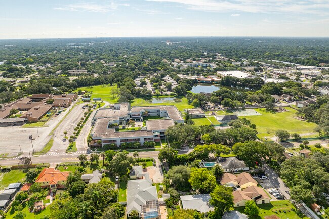 Students enjoy the spacious campus at Twin Lakes Elementary near Lowry Park.
