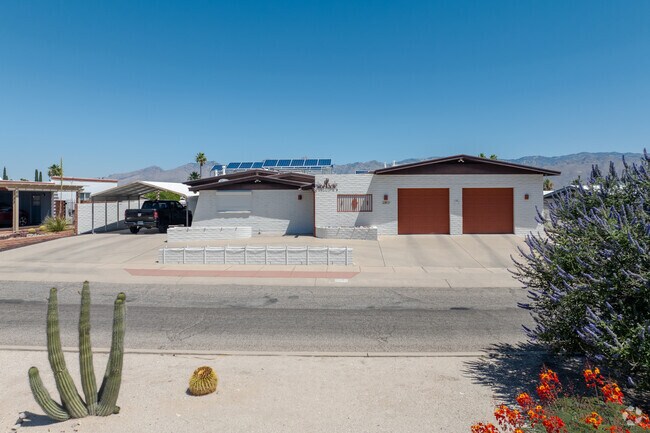 Eastside has homes that were built in the 1970's, for those interested in no HOA's.