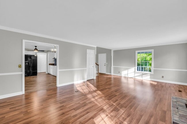 1609 Chickasaw Dr, Columbus, MS 39705 - photo 3