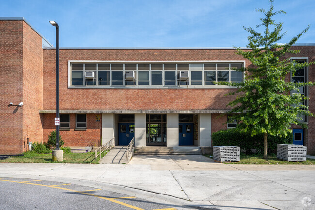Wiley H. Bates Middle School in Annapolis has 682 students.