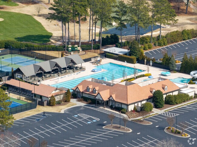 The Atlanta Athletic Club is a prestigious private club located just outside the Doublegate community. Known for its excellent golf courses, tennis facilities, and fitness amenities, the club offers a variety of recreational activities for its members.