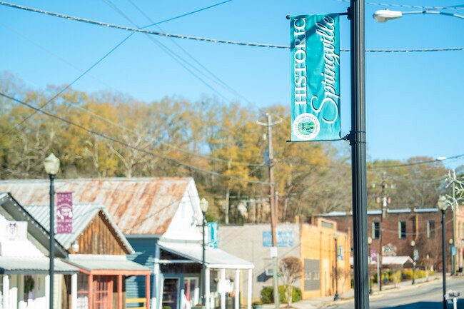Take a stroll in the charming downtown area of Springville.