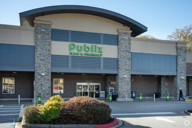 Clemson locals can head to Publix to pick up some groceries.