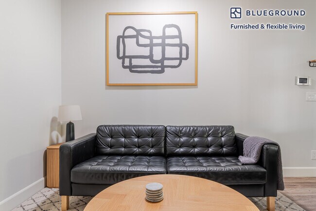 715 Everett Ave unit FL1-ID1763, Palo Alto, CA 94301 - photo 2